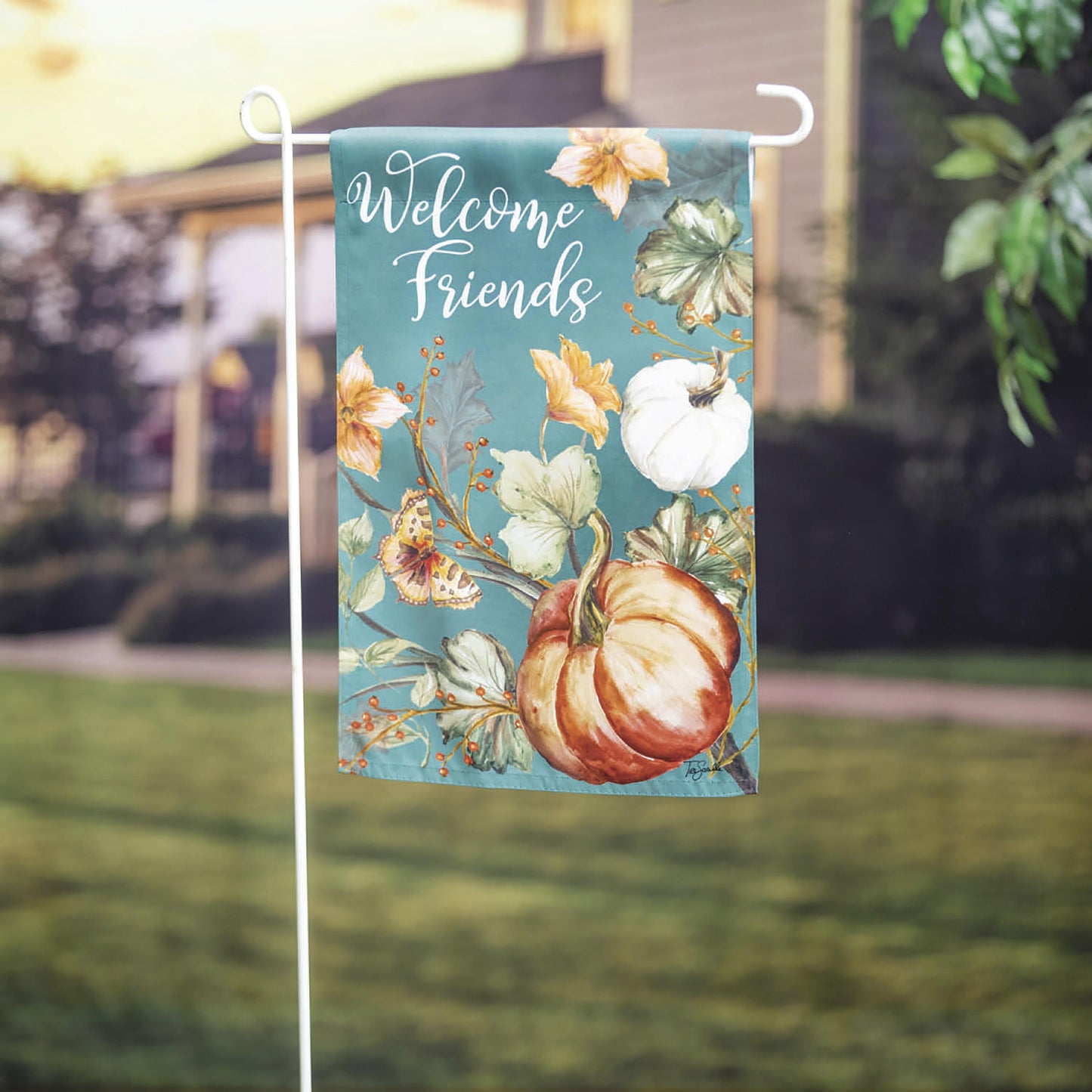 "Welcome Friends" Autumn Garden Flag